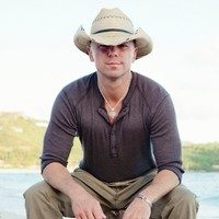 Kenny Chesney Tickets