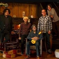 Love with Johnny Echols tickets