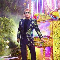 Barry Manilow - REMINDER: Platinum, Front Row, and BMIFC tickets are  available on Thursday (9/24) at 12 PM PT/8 PM GMT for: June 15 – MANCHESTER  – PHONES4U Arena Call Miss Vikki (